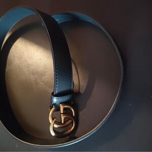 Women’s Gucci belt